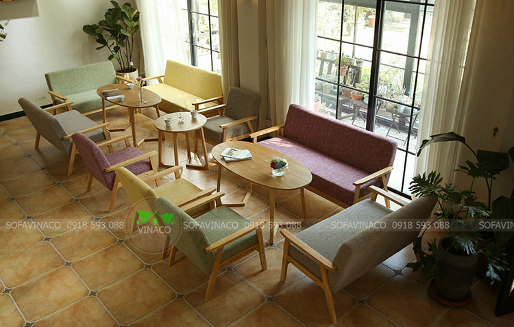 Mẫu ghế gỗ thiết kế thanh lịch dành riêng cho các quán cafe